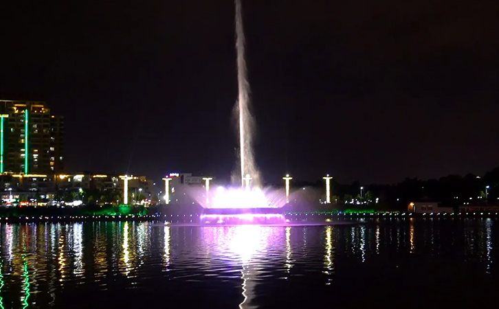 1662358767127727.jpg 亞洲**高噴泉